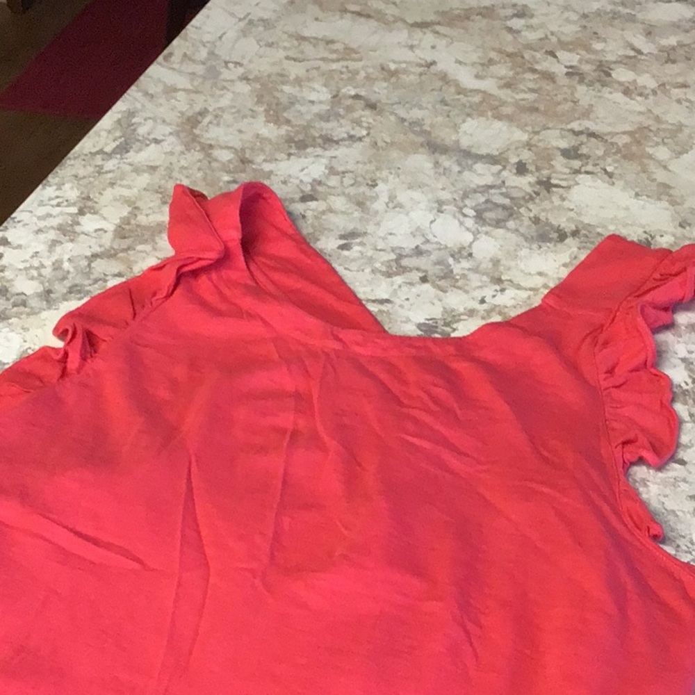 Cute Loft tee shirt size L